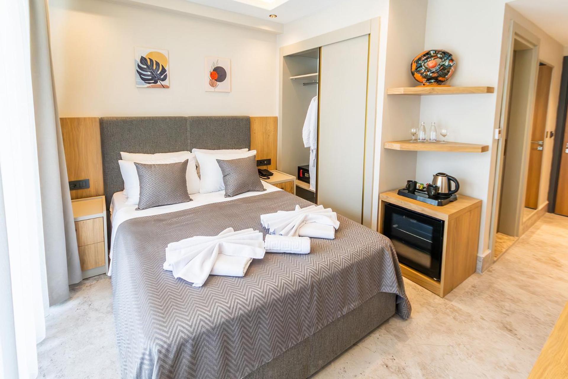 Otel 222 Hisaroenue *